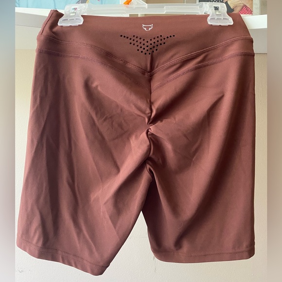 TOM TIGER SHORTS (2)  |  Gym Wear  |  Size S (fits M too) - Picture 2 of 7